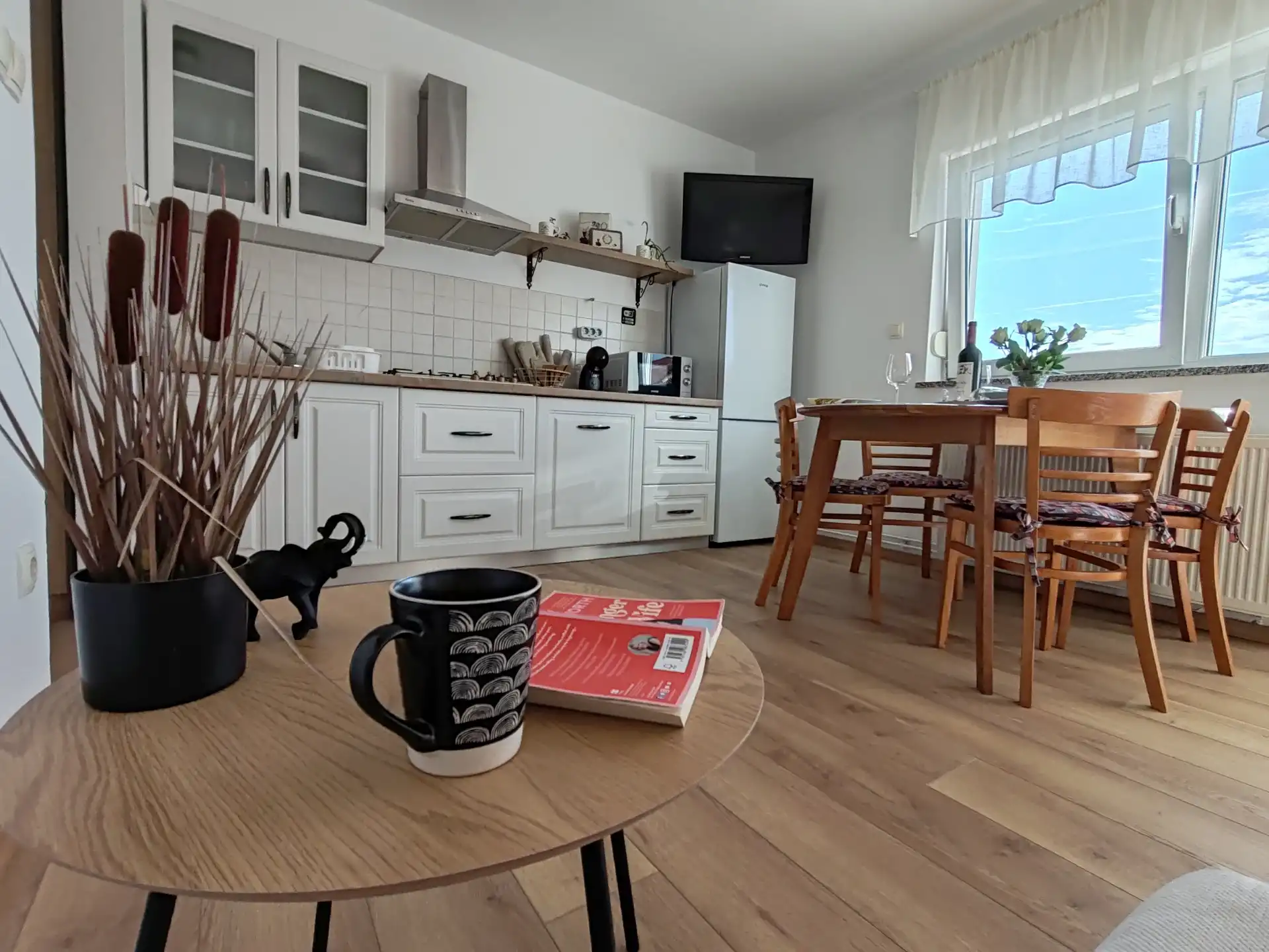 Apartment Desno (4+2)